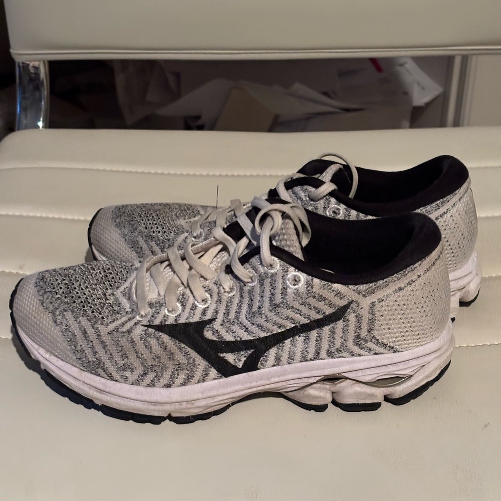 ‎Mizuno Waveknit Grey Blue Running Shoes 7.0